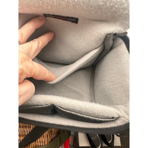 Lowepro D-Res 50 AW Digital Camera Bag video DLSR digital Travel Weatherproof EC - Picture 3 of 16